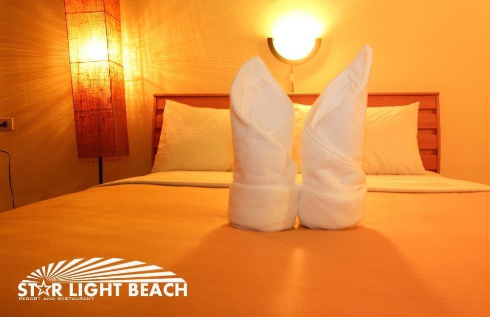 Star Light Beach Resort And Restaurant Chumphon Exterior foto