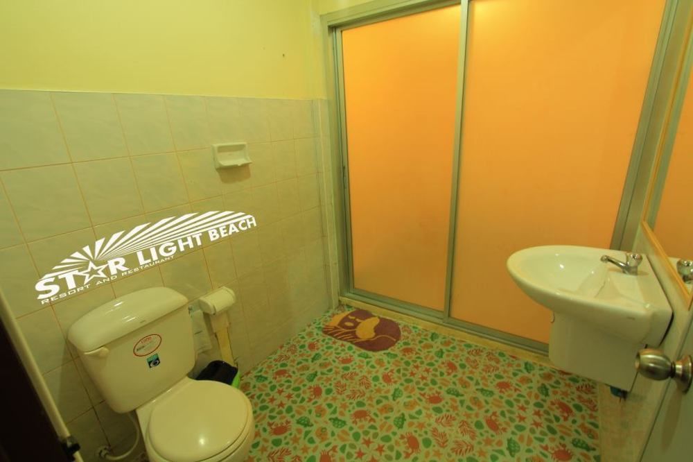 Star Light Beach Resort And Restaurant Chumphon Exterior foto